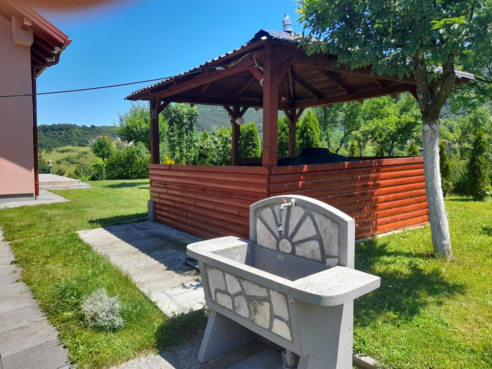 Villa Usivak for green quiet holiday near SJJ Exterior foto