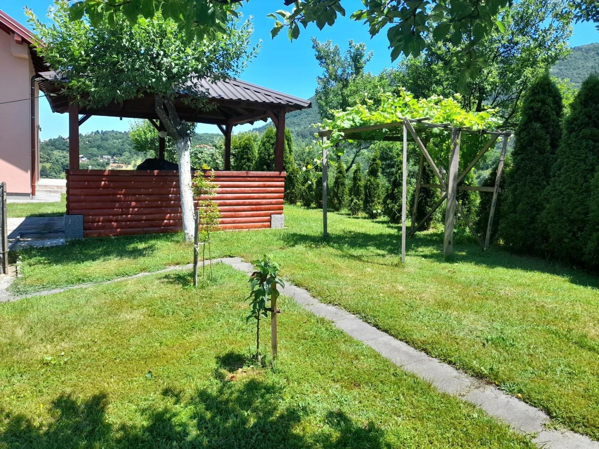 Villa Usivak for green quiet holiday near SJJ Exterior foto